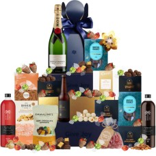 Sky High Hamper Tree