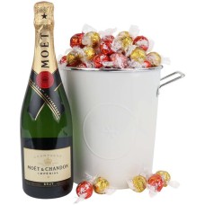 Moet Indulgence Gift Hamper