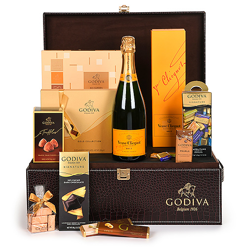 Godiva Luxurious Large Croco Hamper & Veuve Clicquot