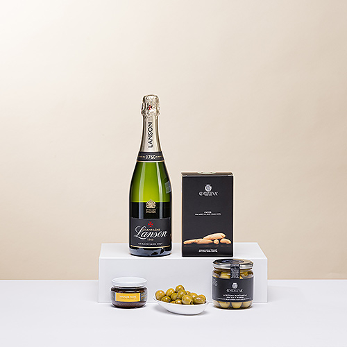 Champagne Lanson and Savory Snacks