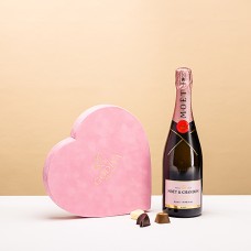 Godiva heart with Moet & Chandon Rose