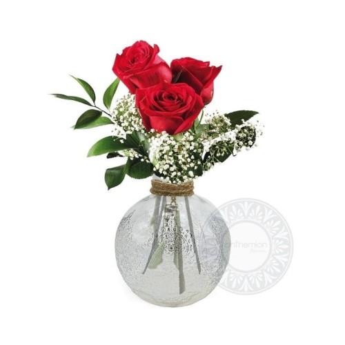 Romantic roses in a vase (Basic)