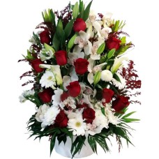 Tall Arrangement With Red And White Flowers (small)