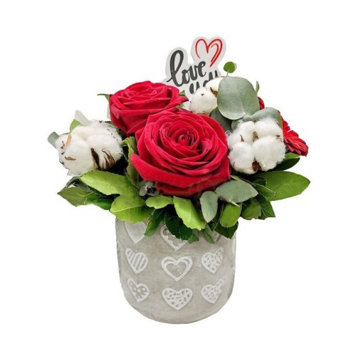 Love Roses in ceramic pot with hearts