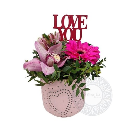Pink | fuchsia love arrangement
