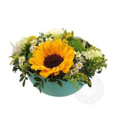 Î‘rrangement with sunflowers and roses