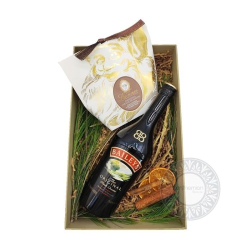 Box with Baileys and wafers