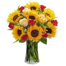 Bouquet of sunflowers and roses (Basic)