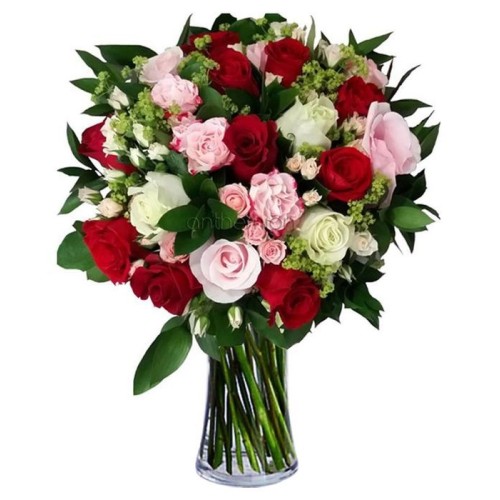 Gorgeous bouquet of roses (Basic)