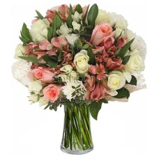White and pink roses and alstromerias (Basic)