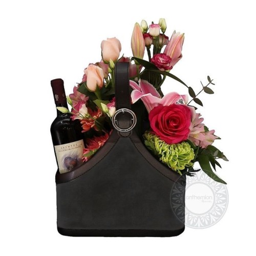 Black newspaper case with drink and flowers (choice of drink)