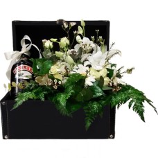 White Flowers Paired With Baileys