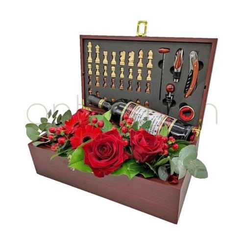 Chestboard with wine accessories and wine