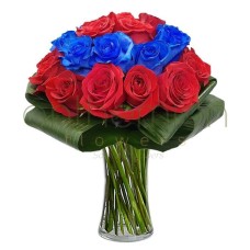 Blue and red roses bouquet