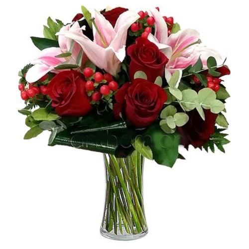 Bouquet With Red Roses And Lilies (Basic)