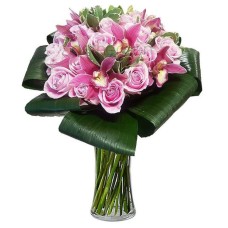 Beautiful roses and orchids (Basic)