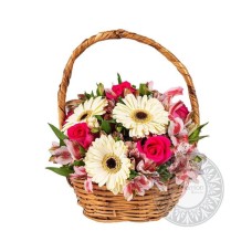 Sweet sentiment Basket arrangement (Basic)