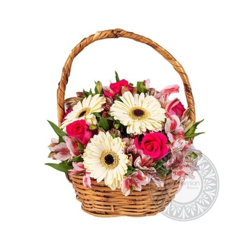 Sweet sentiment Basket arrangement (Basic)