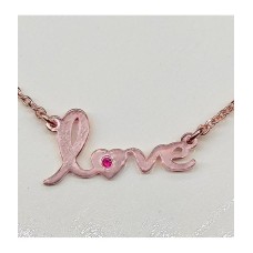 Love necklace in pink