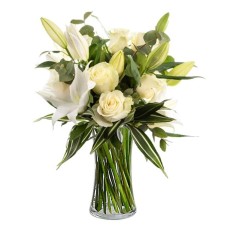 White lilies and white roses (Basic)