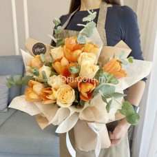 Valentine Hand Bouquet 15