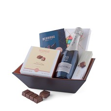 Neuhaus Cheers To Us!
