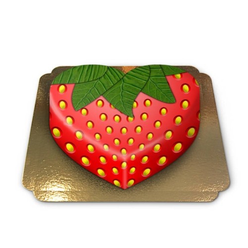 Heart shaped strawberry cake (Medium ((25 × 24 cm) 10 shares))
