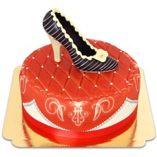 Chocolate pump on red deluxe cake