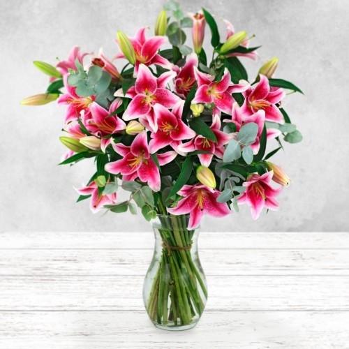 Pink Lily Bouquet (No Vase)