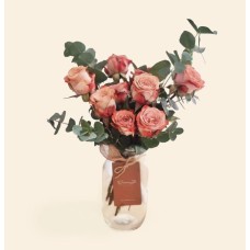 Cappuccino Roses in Jar - 12 Stalks
