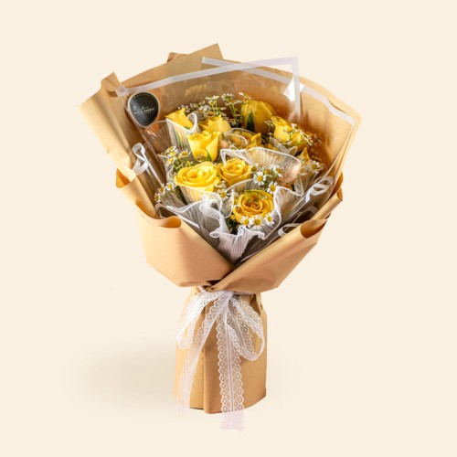 Delina Fresh Flower Bouquet