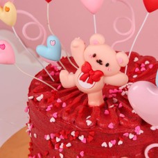 Bear Love Valentine's Cake