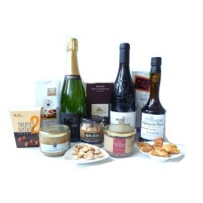 Noble And Fine Gift Basket
