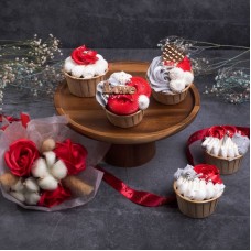 KISS ME Valentineâ€™s Set (Cupcake + Soap Flower)