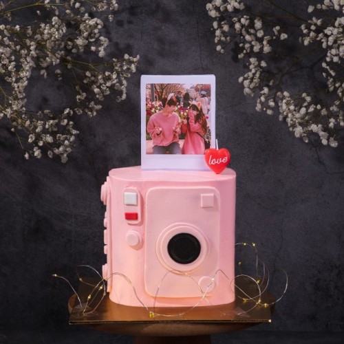 Love Polaroid Designer Cake