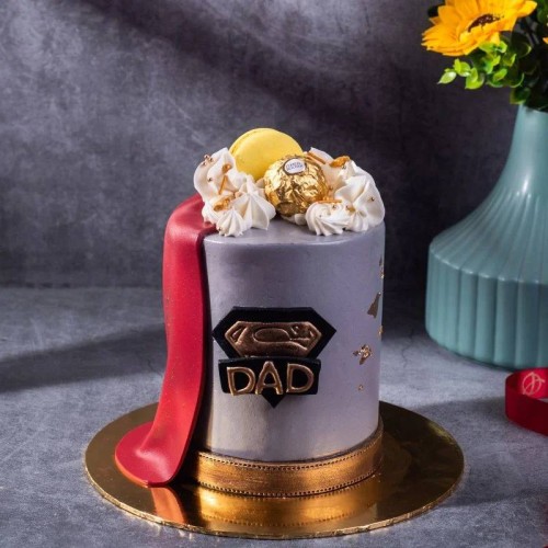 SuperHero Papa Designer Cake (4 inch (serve 4-8 pax))