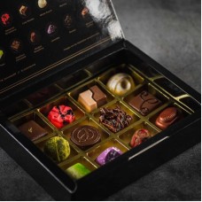 Chocolate Truffles & Pralines (12 pcs)