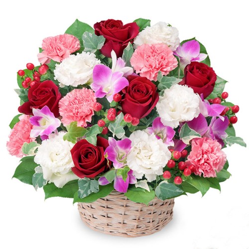 Arrangement of red roses