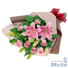 Gorgeous bouquet of lilies and pink roses