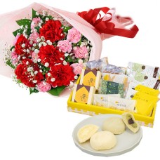 Carnation Bouquet And Kinoka Collection Japanese Sweets Gift 7 Types 14 Pieces