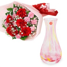 A Bouquet Of Carnations And [Tsugaru Vidro] Hanahikari Vase (Flower Pink)