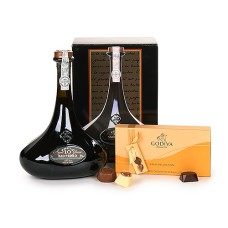 Tawny Porto São Pedro das Águias, 75 cl & Godiva Chocolates