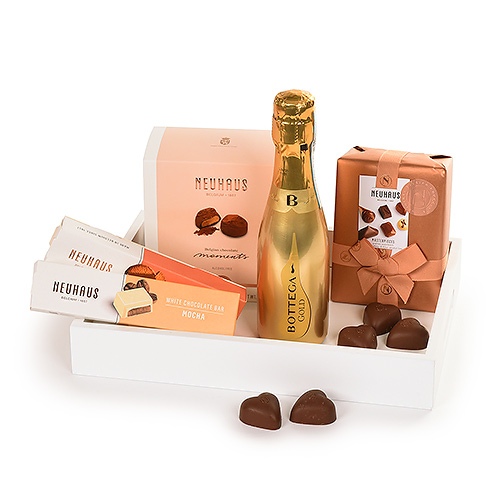 Neuhaus Gift Tray With Bottega Prosecco & Chocolates