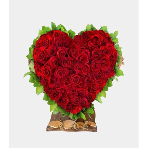 Majestic Roses Heart Stand