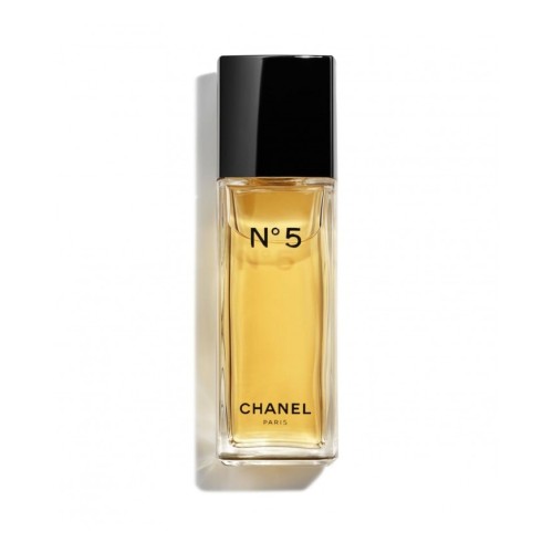 Chanel No. 5 and Red Roses Gift Box