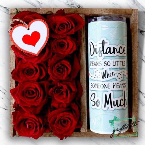 Long Distance Roses Gift Box