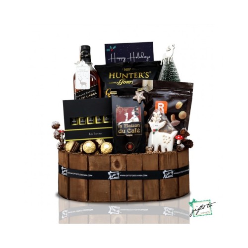 Johnny Walker Black Label Deluxe Gift Basket