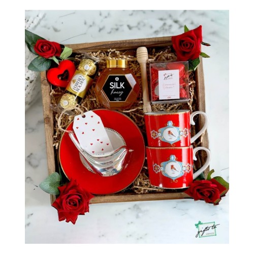 Medallion Love Birds Tea Cups and Honey Gift Box