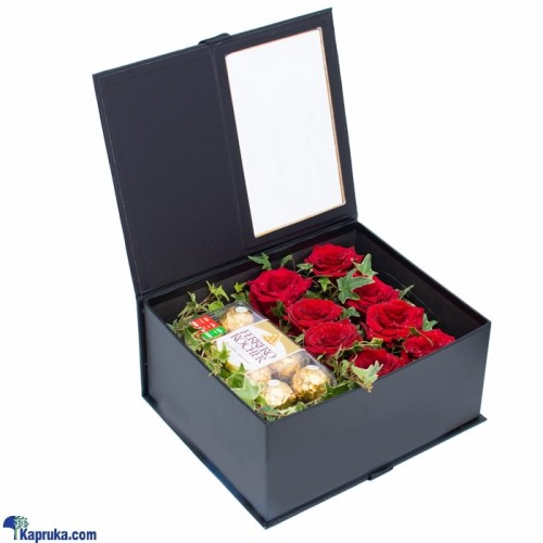 Splendor Of Tender Roses Flower Arrangement