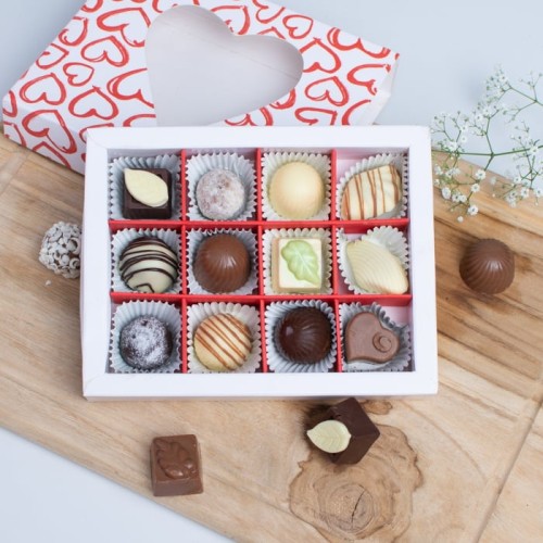 Glamorous Chocolate Box - 12 Pieces